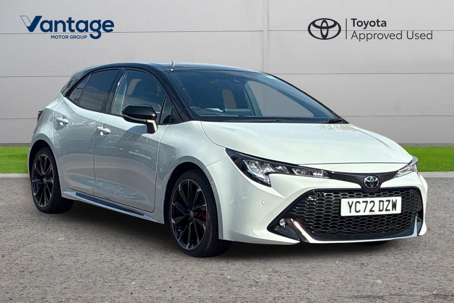 Main listing image - Toyota Corolla