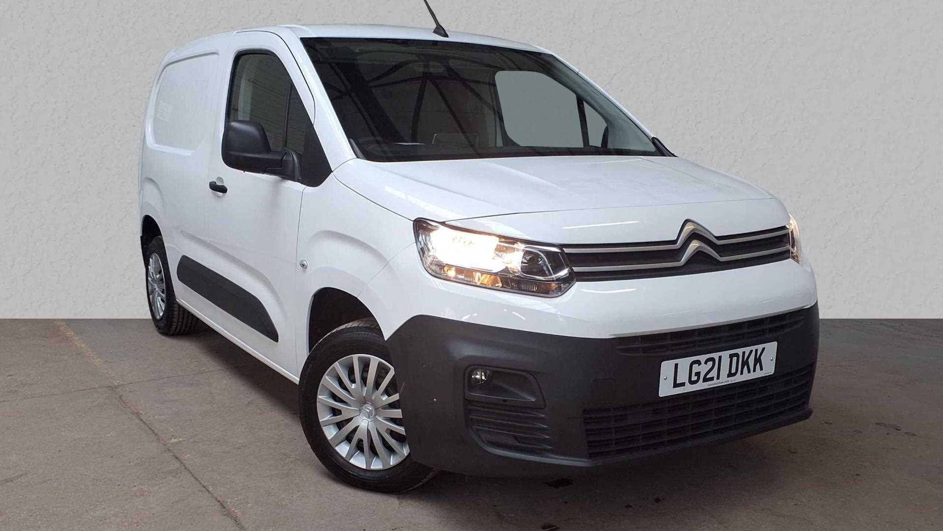 Main listing image - Citroen Berlingo Van