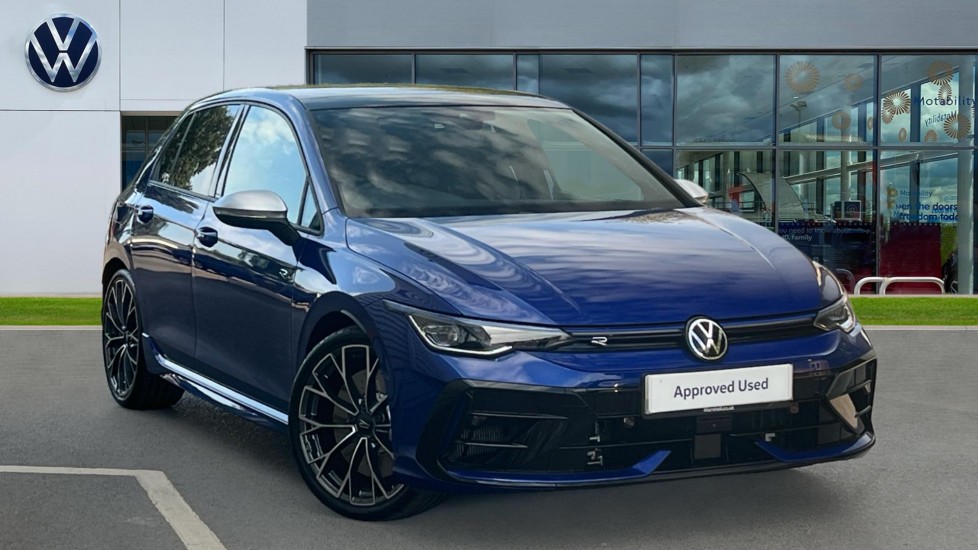 Main listing image - Volkswagen Golf R