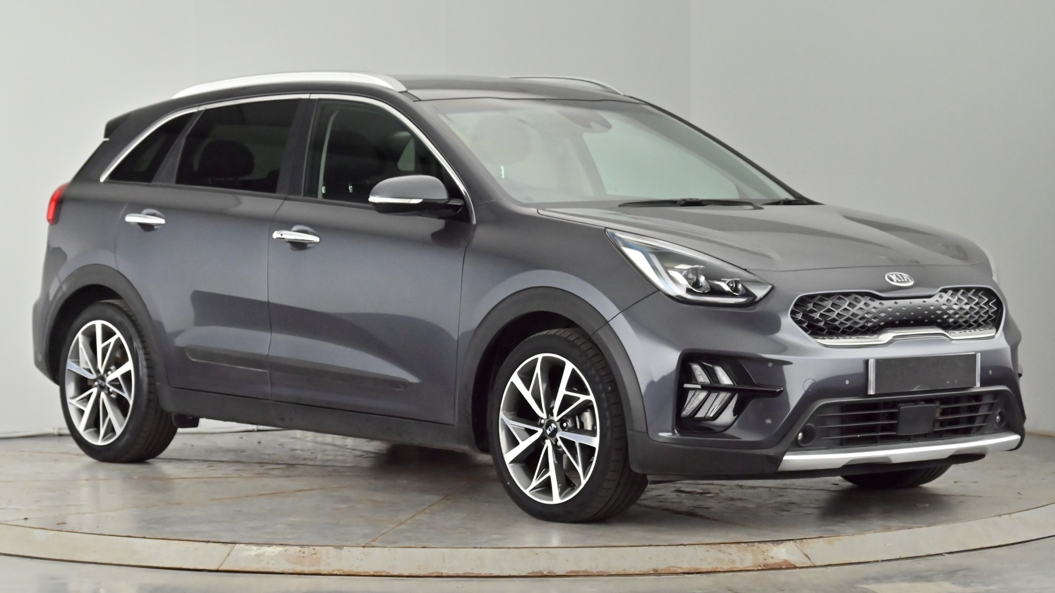 Main listing image - Kia Niro