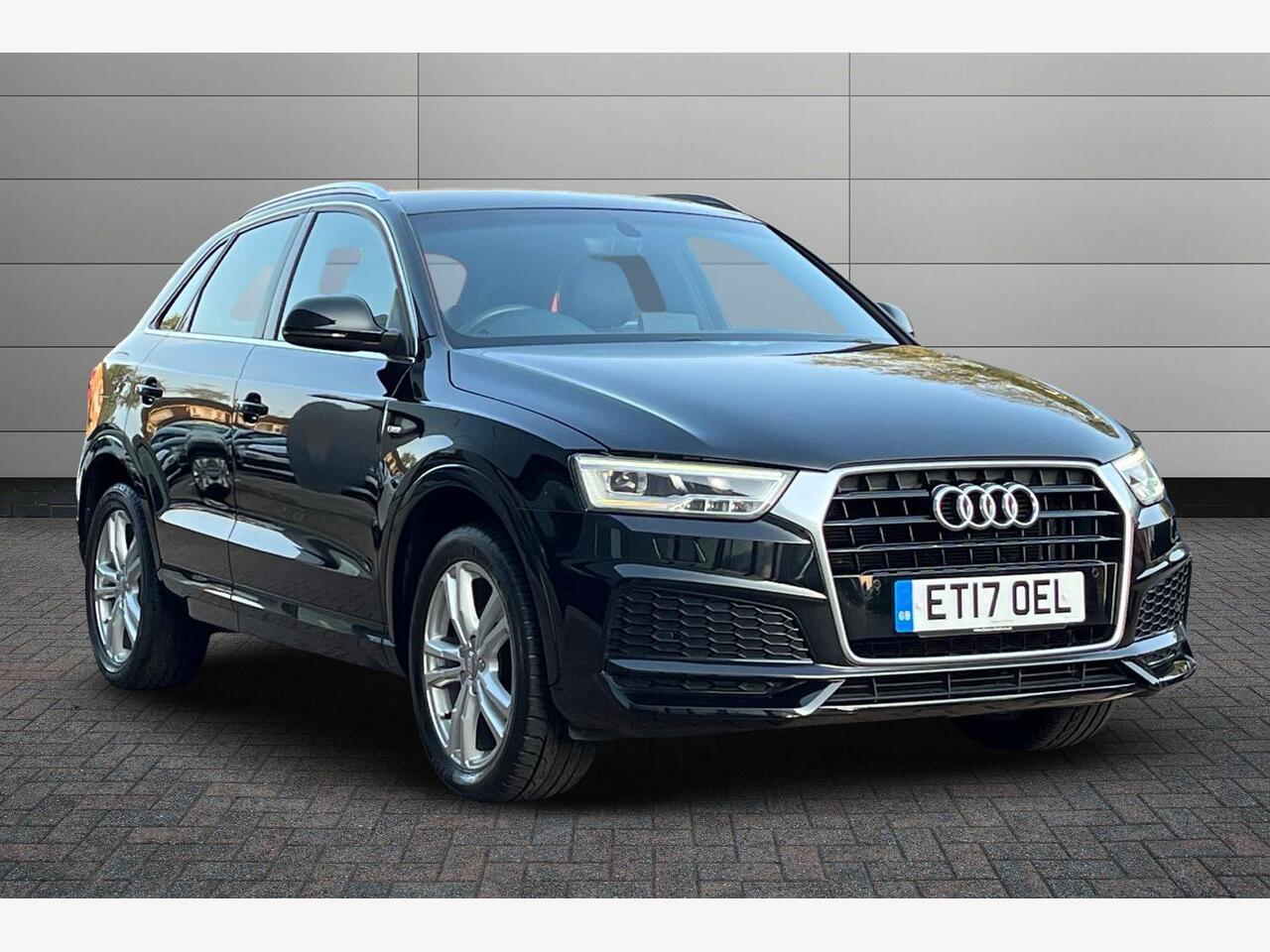 Main listing image - Audi Q3