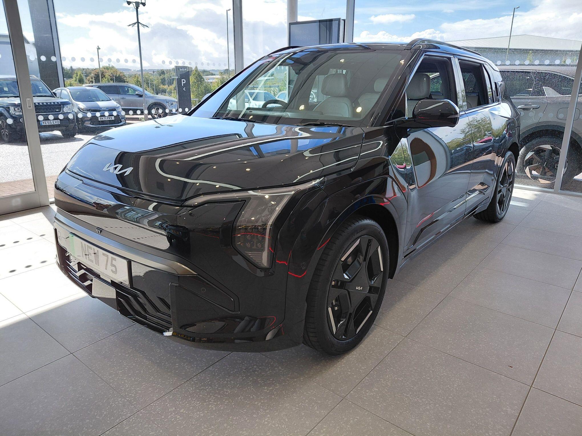 Main listing image - Kia EV3
