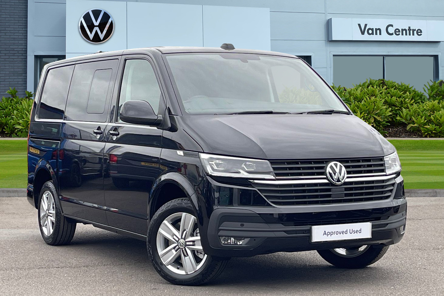 Main listing image - Volkswagen Transporter