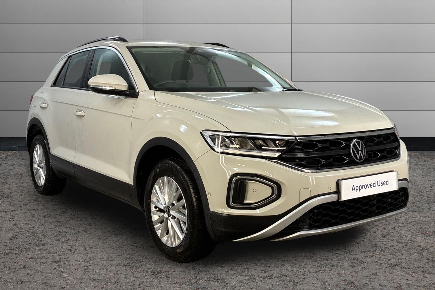 Main listing image - Volkswagen T-Roc