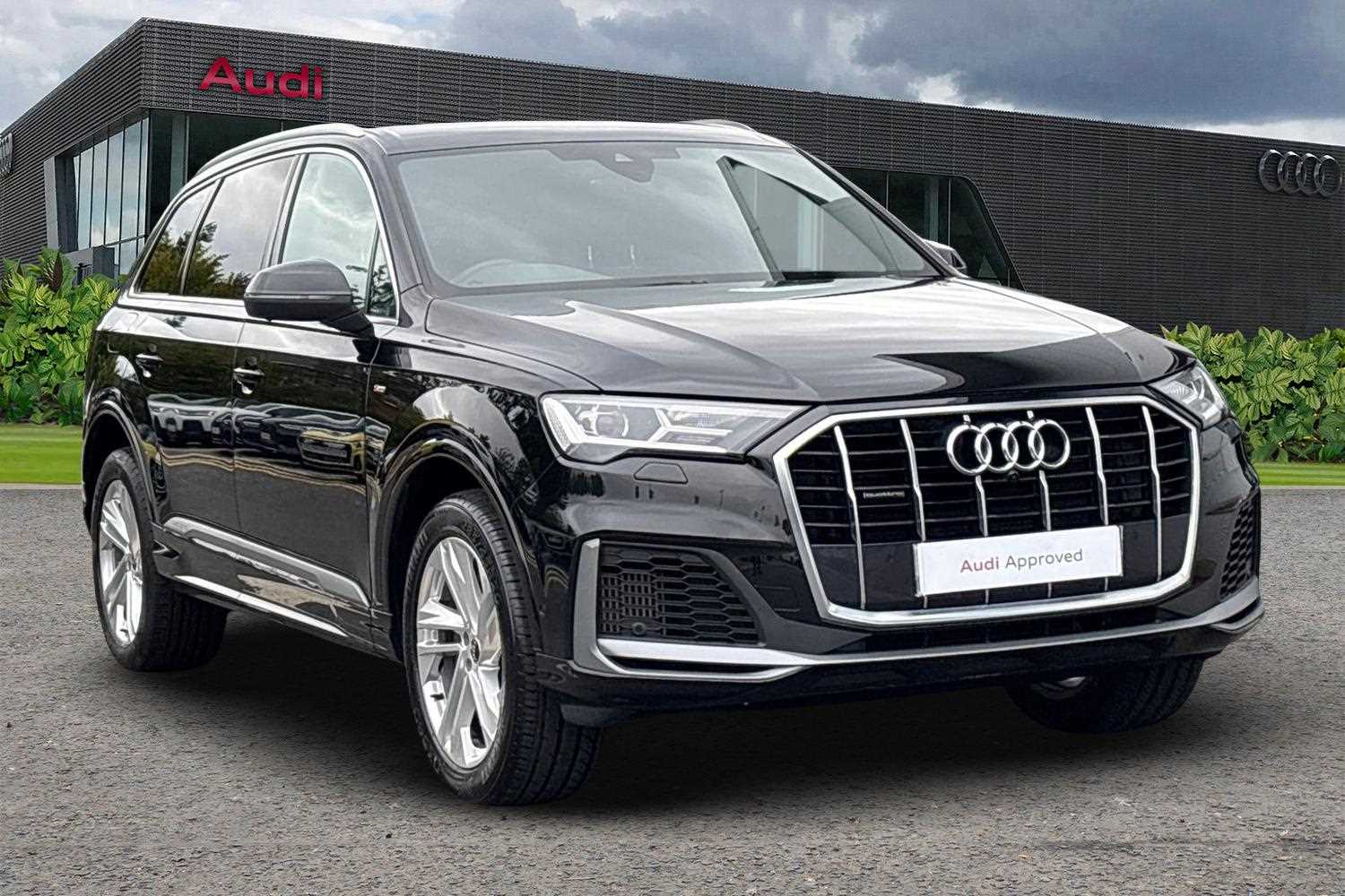 Main listing image - Audi Q7