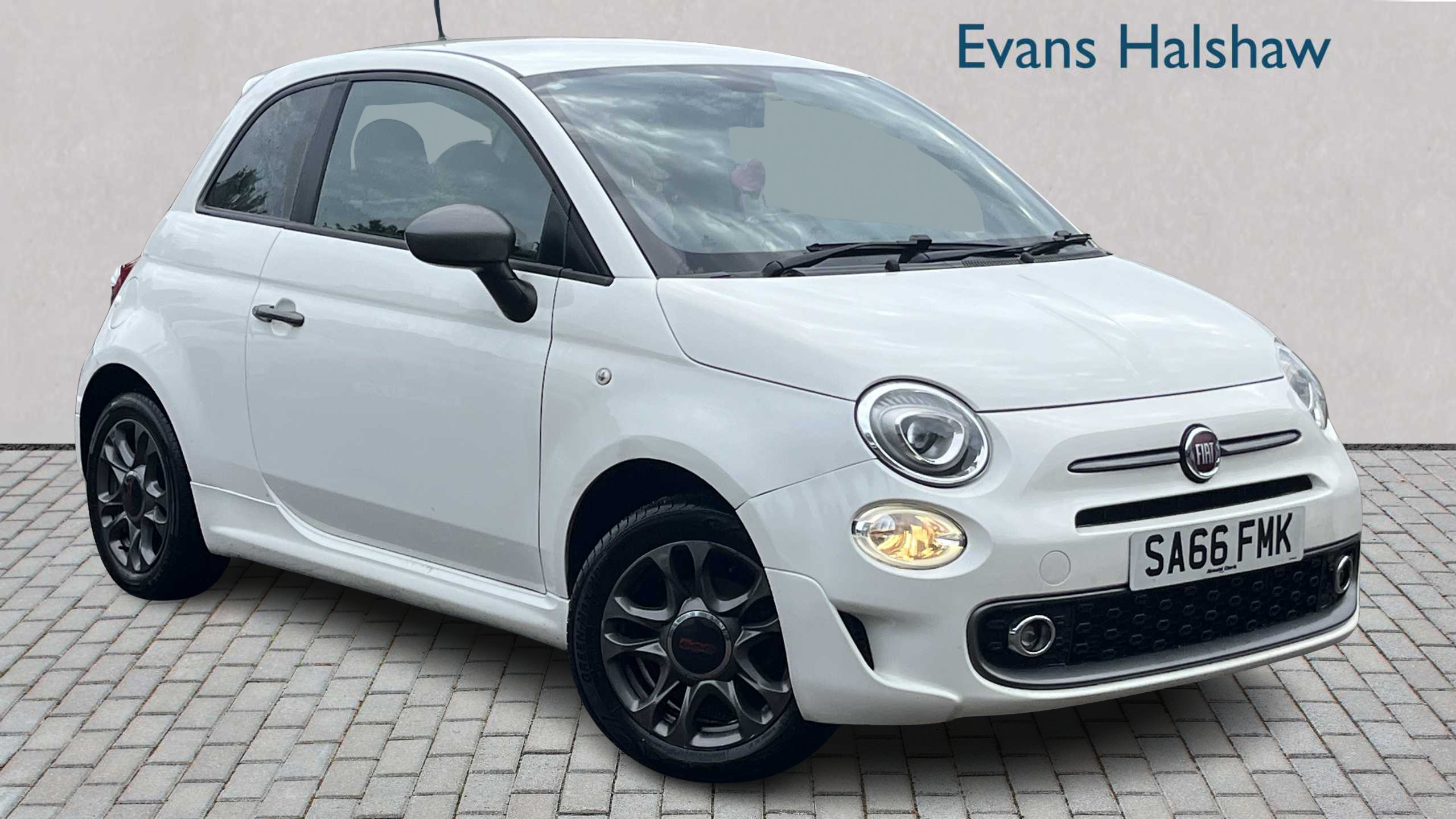 Main listing image - Fiat 500