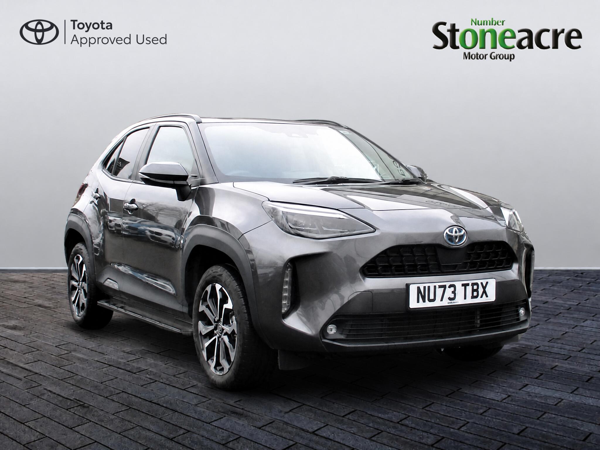 Main listing image - Toyota Yaris Cross