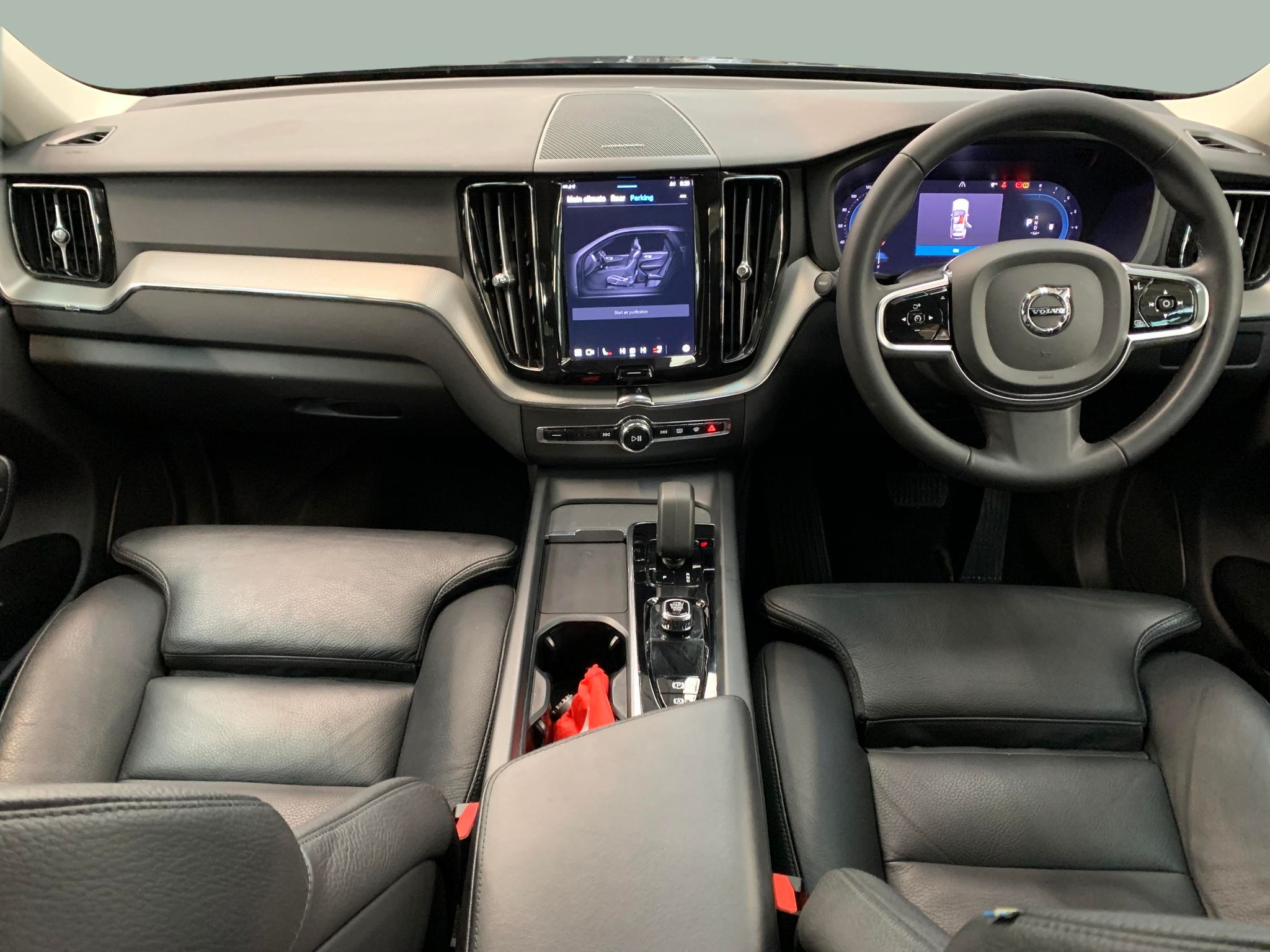 Main listing image - Volvo XC60