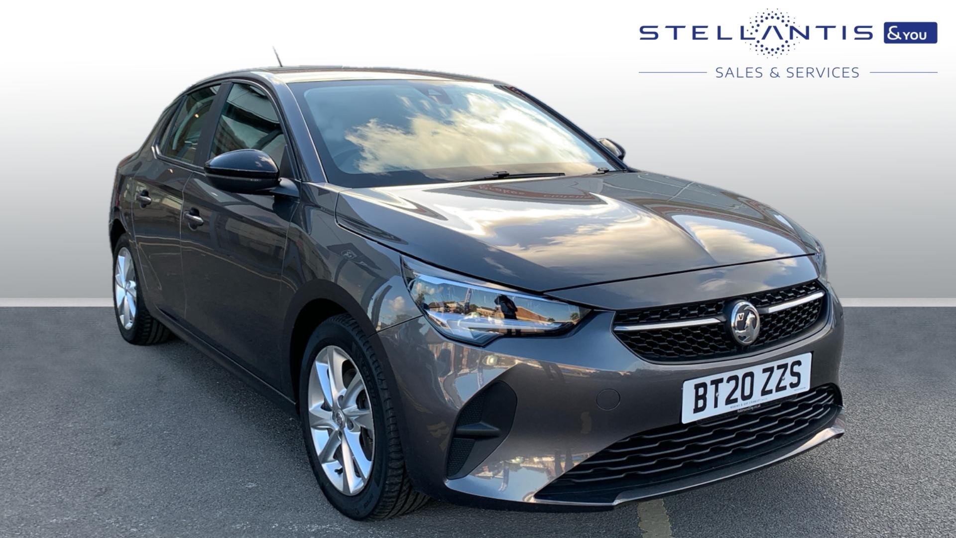 Main listing image - Vauxhall Corsa