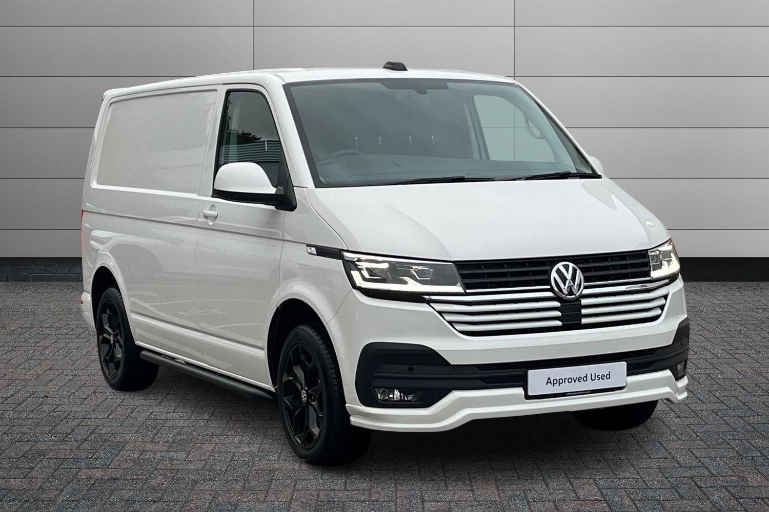 Main listing image - Volkswagen Transporter