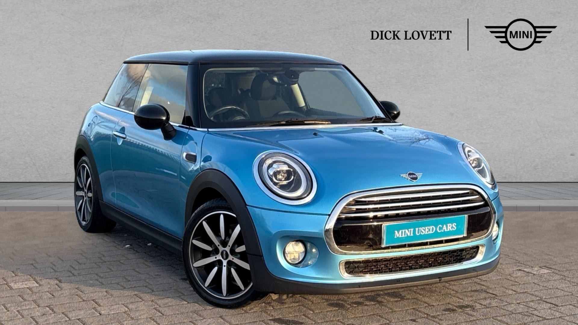 Main listing image - MINI Hatchback