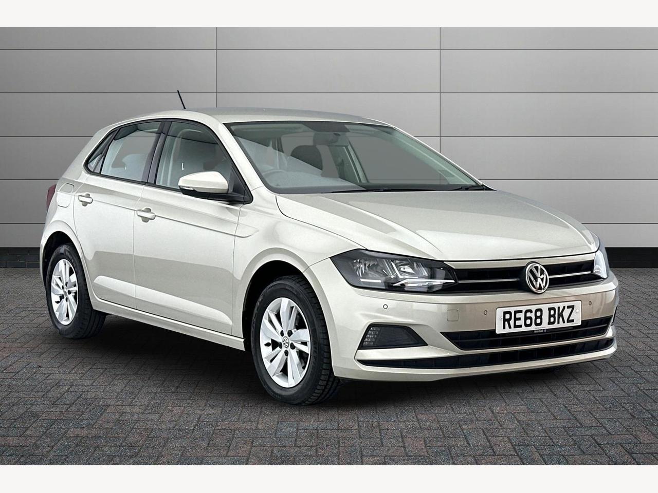 Main listing image - Volkswagen Polo