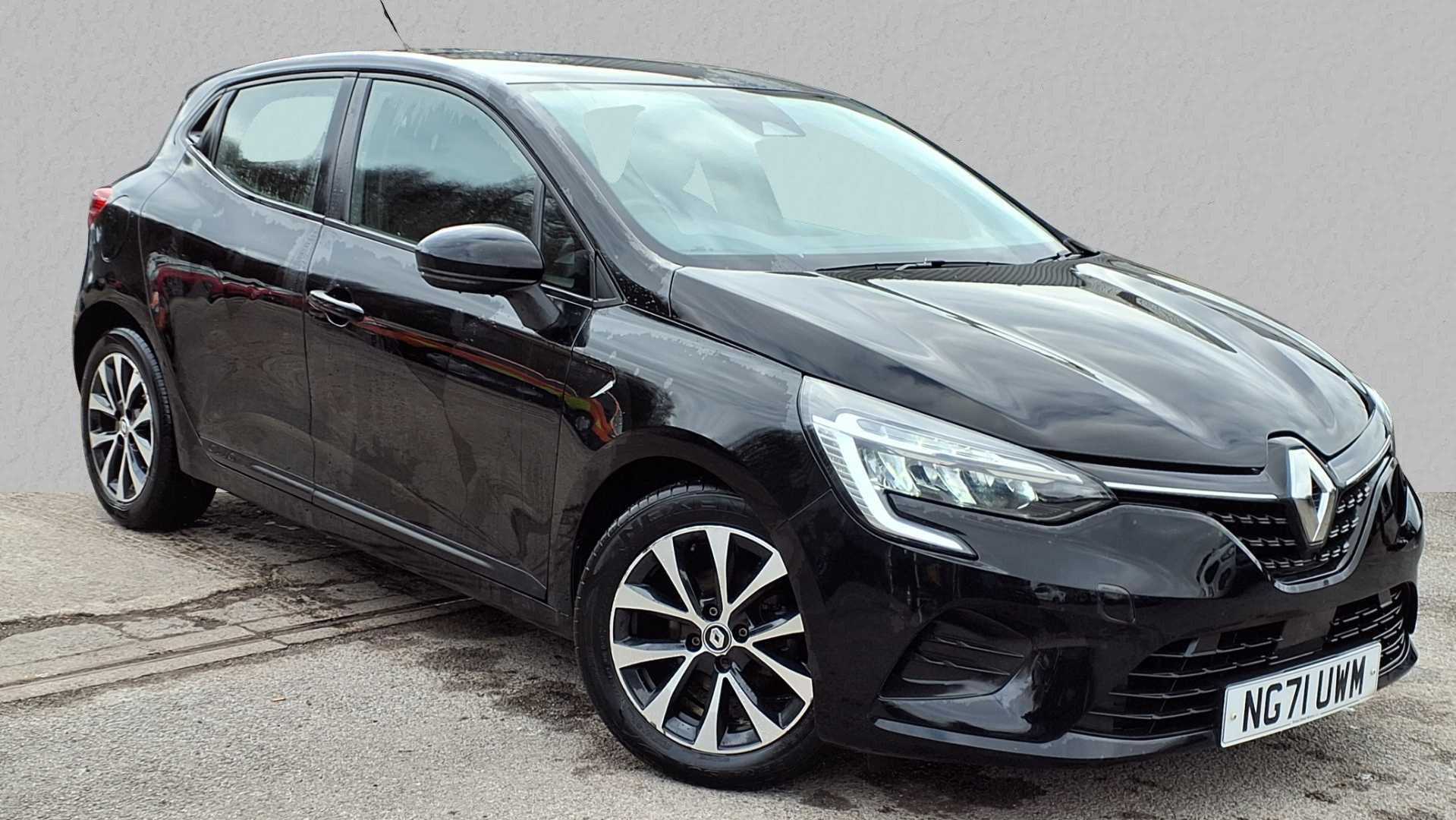 Main listing image - Renault Clio