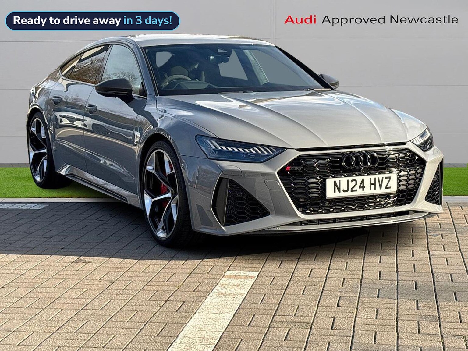 Main listing image - Audi RS7