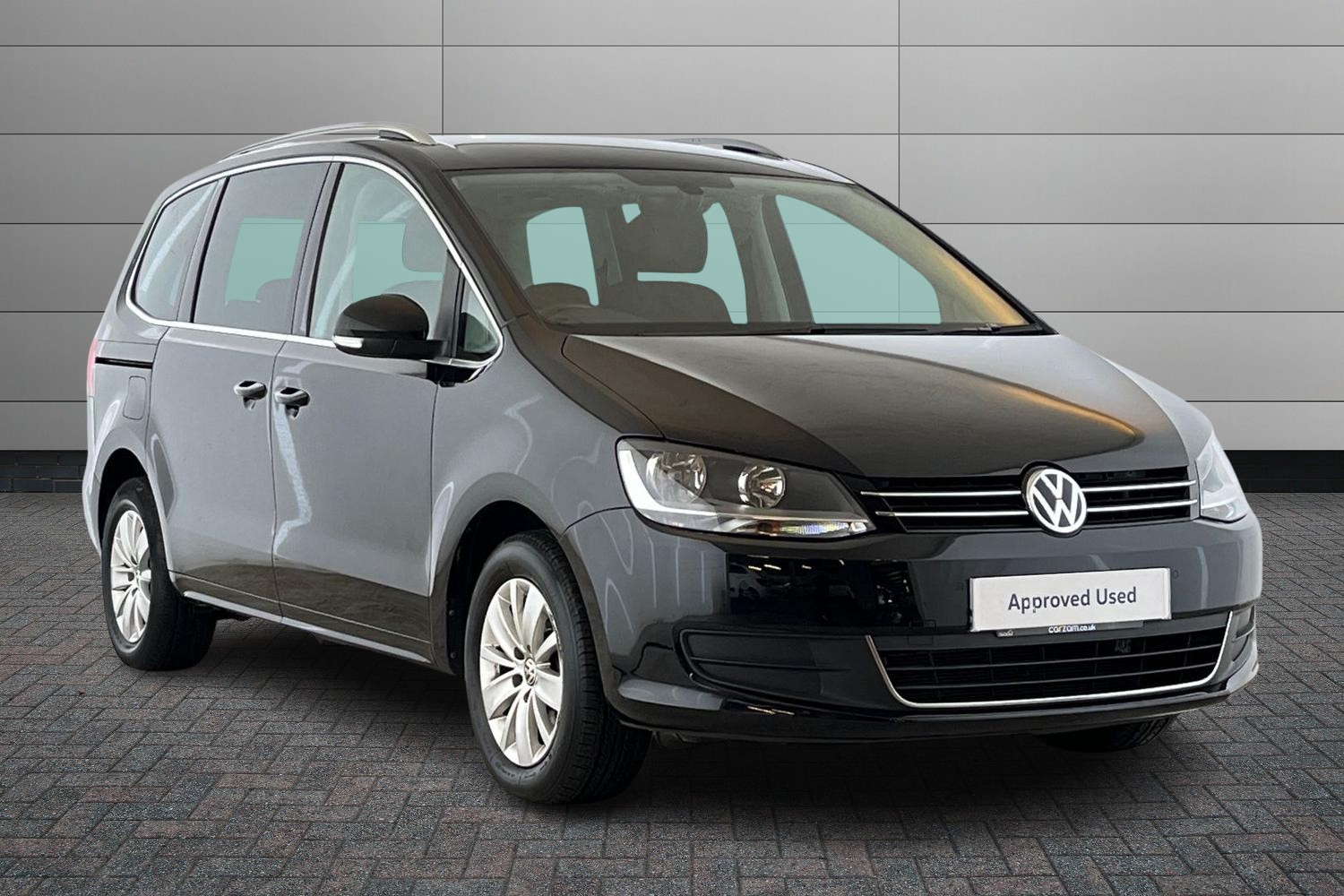 Main listing image - Volkswagen Sharan