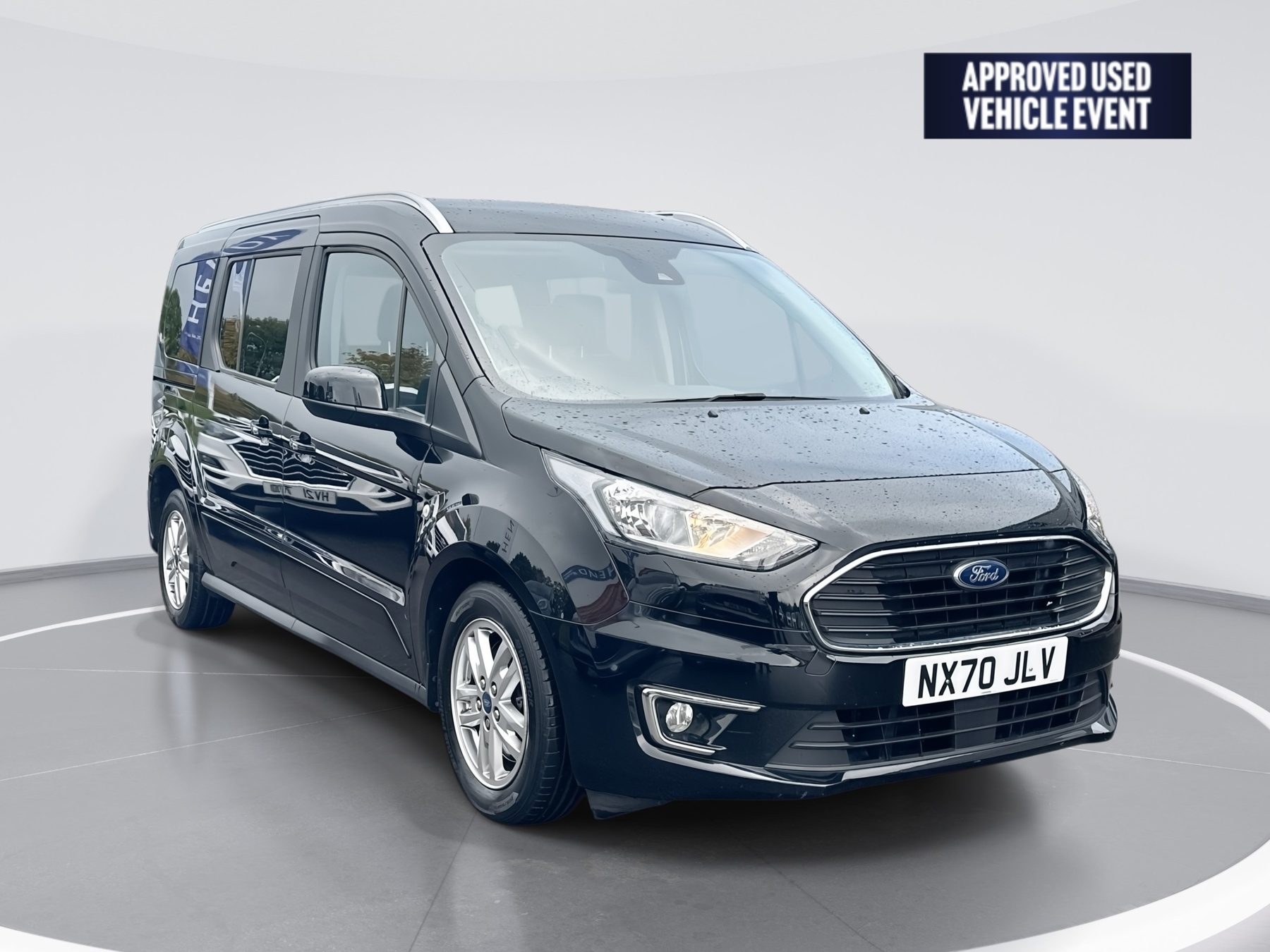 Main listing image - Ford Grand Tourneo Connect