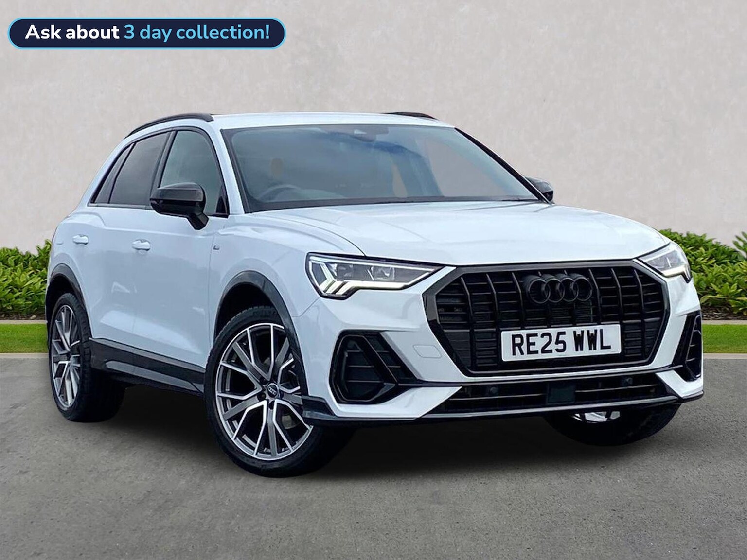 Main listing image - Audi Q3