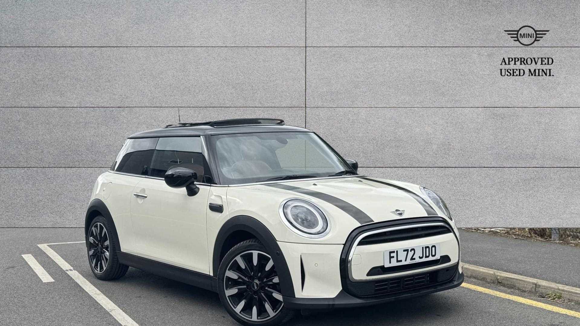 Main listing image - MINI Hatchback