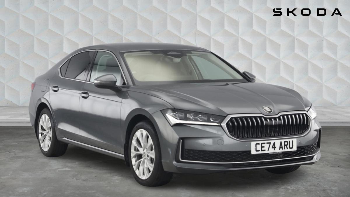 Main listing image - Skoda Superb
