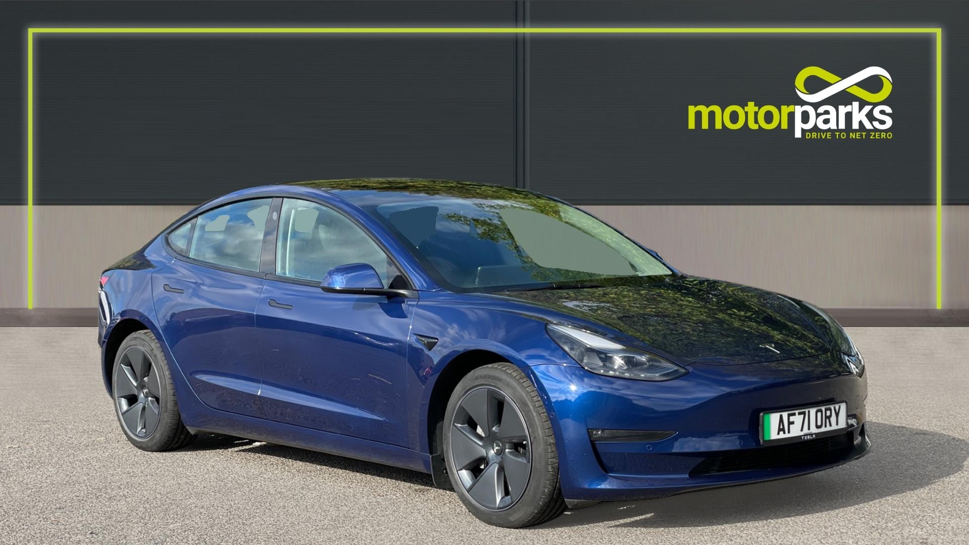 Main listing image - Tesla Model 3