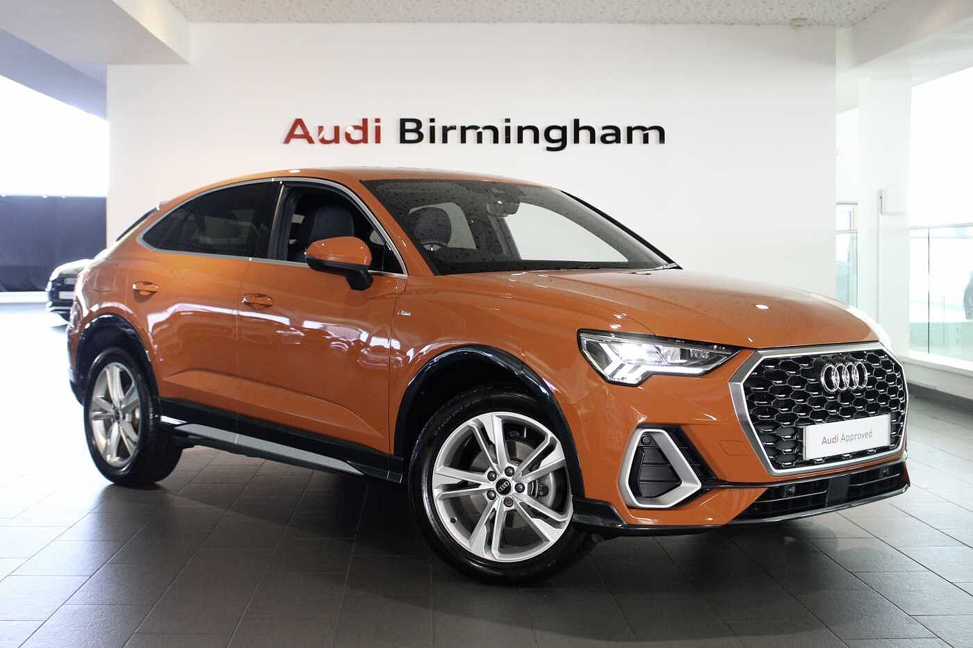 Main listing image - Audi Q3