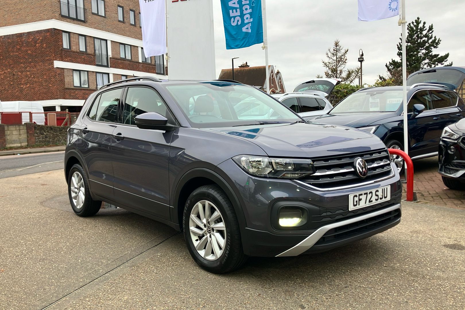 Main listing image - Volkswagen T-Cross