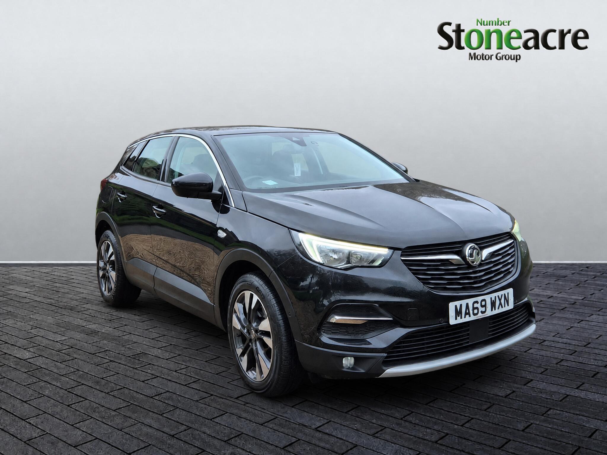 Main listing image - Vauxhall Grandland X