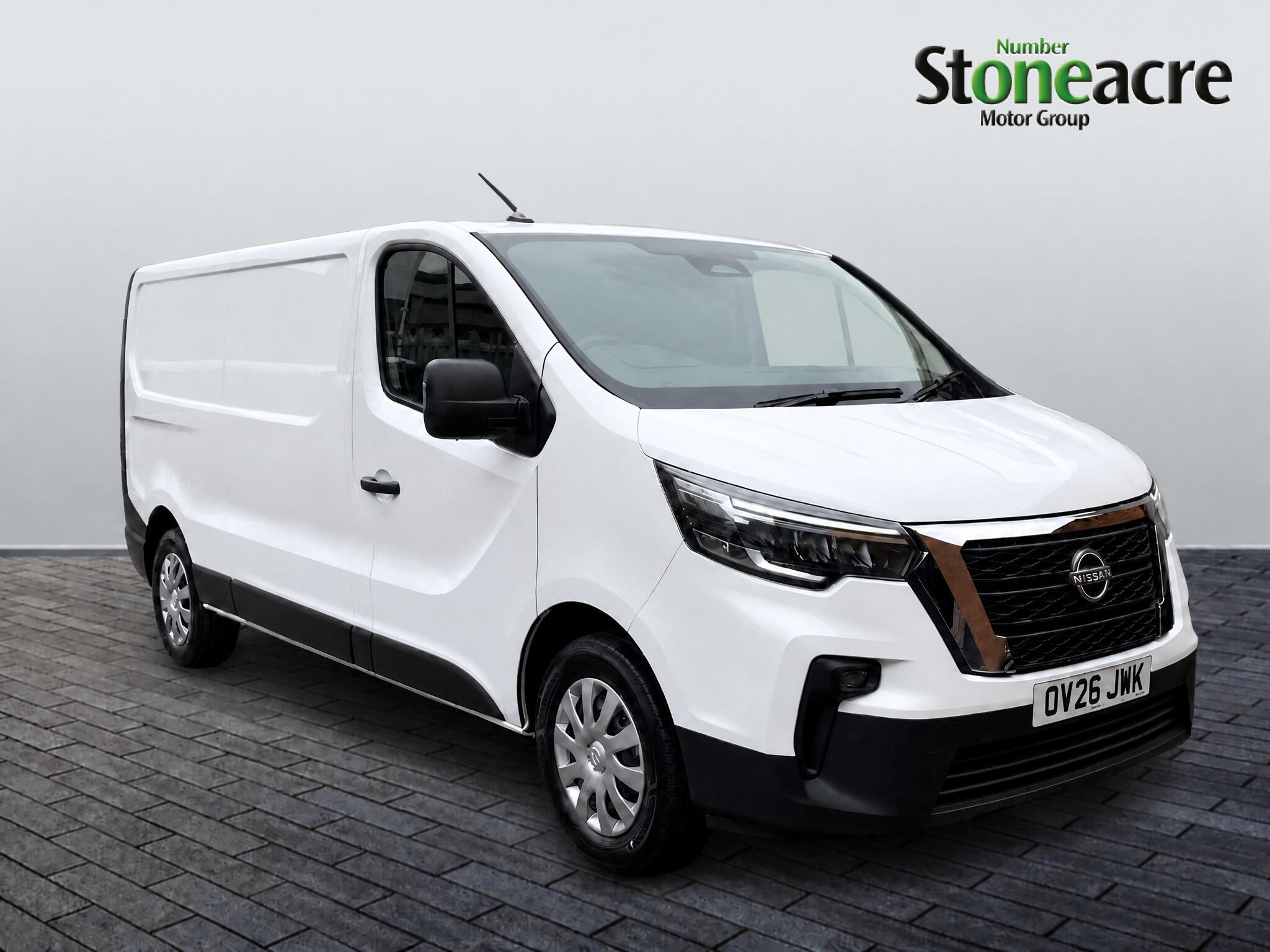 Main listing image - Nissan Primastar