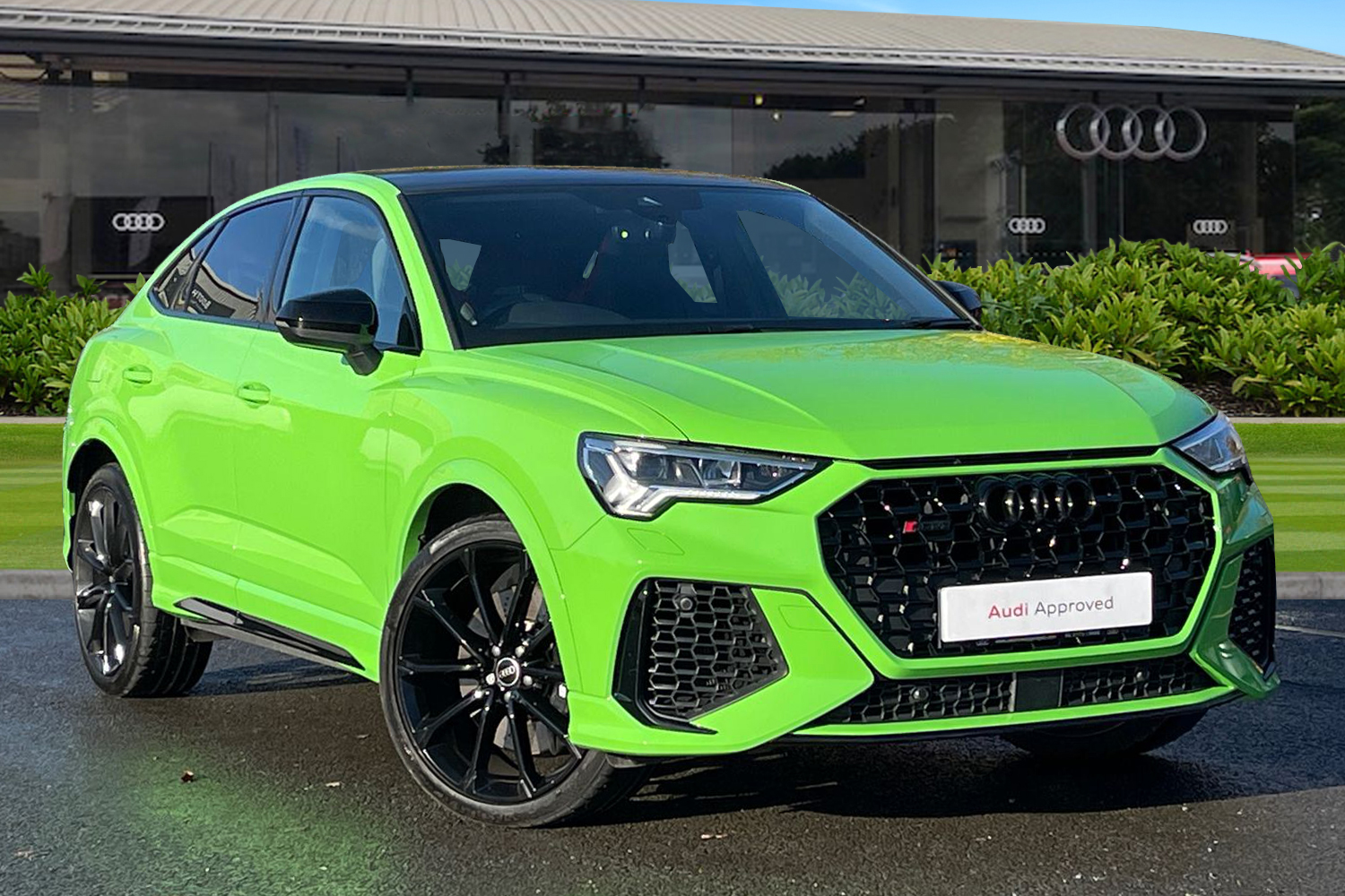 Main listing image - Audi RS Q3