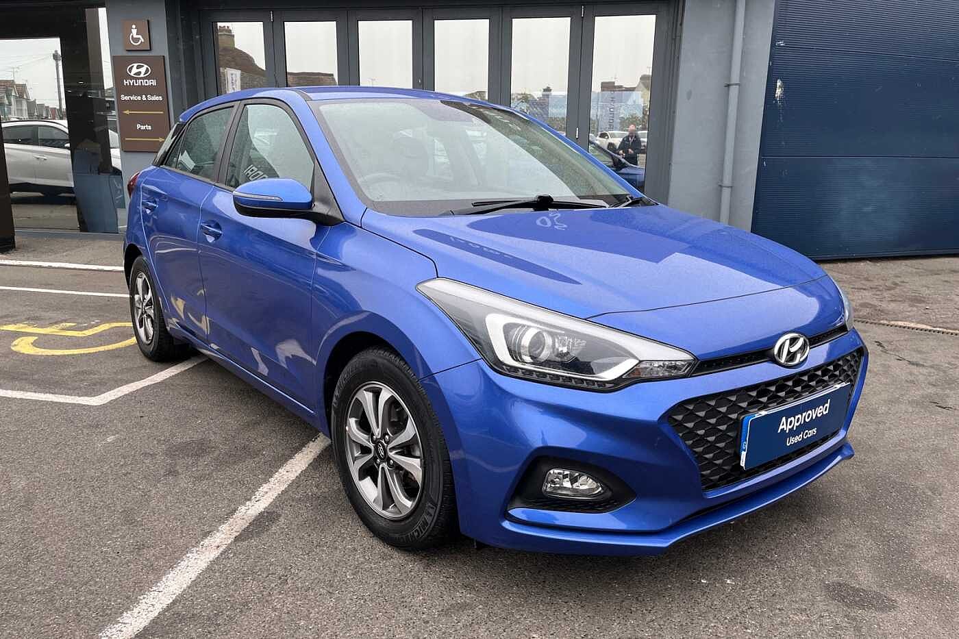 Main listing image - Hyundai i20