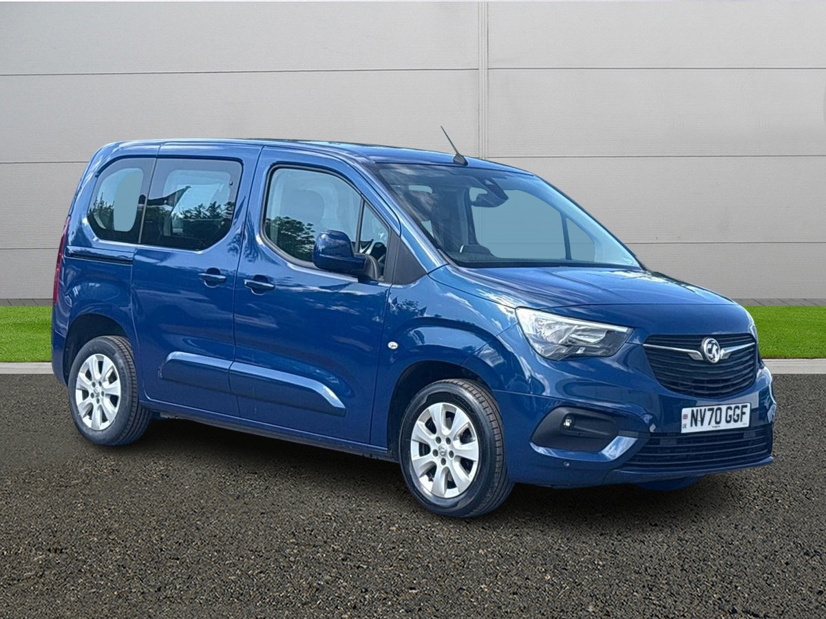 Main listing image - Vauxhall Combo Life