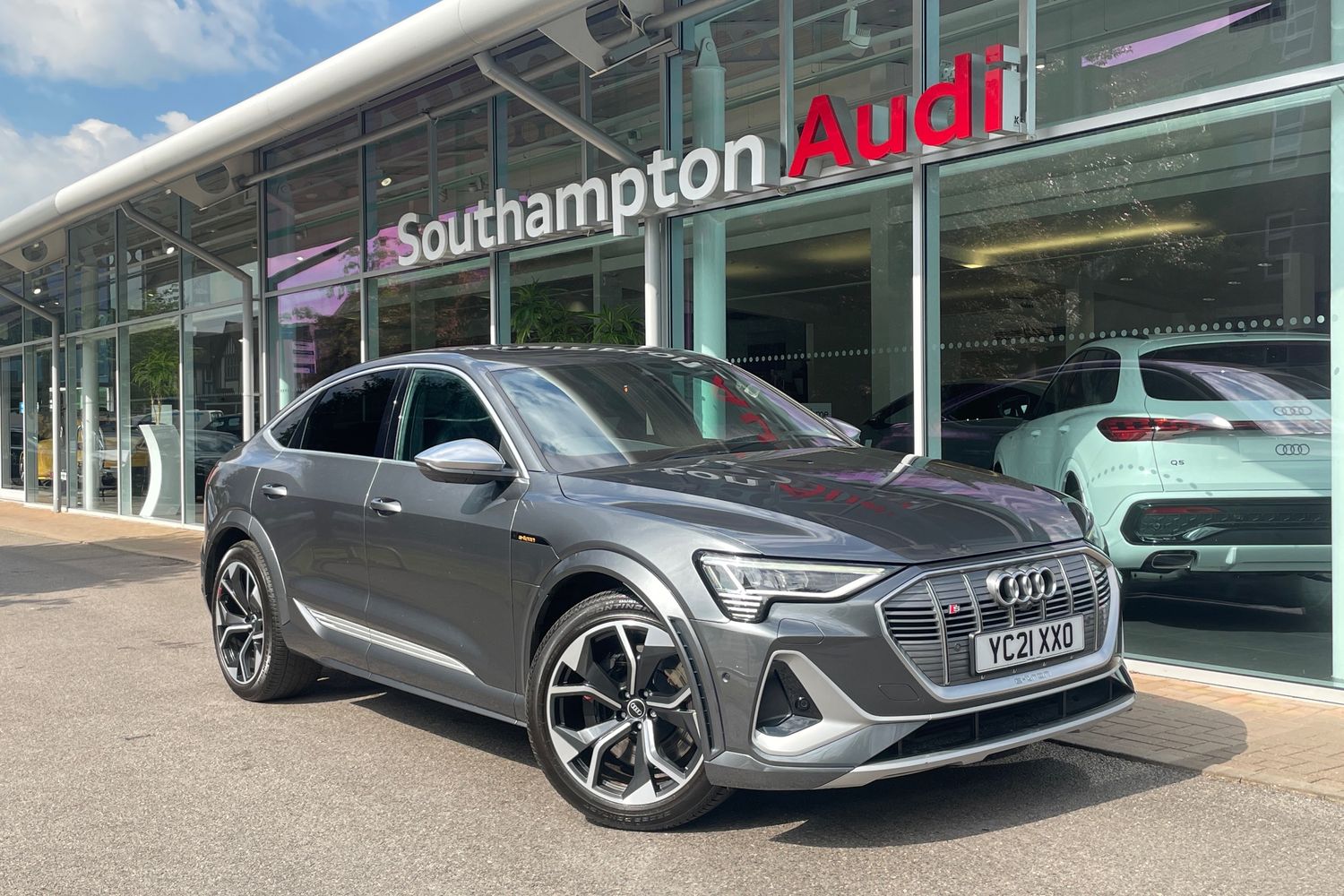 Main listing image - Audi e-tron Sportback