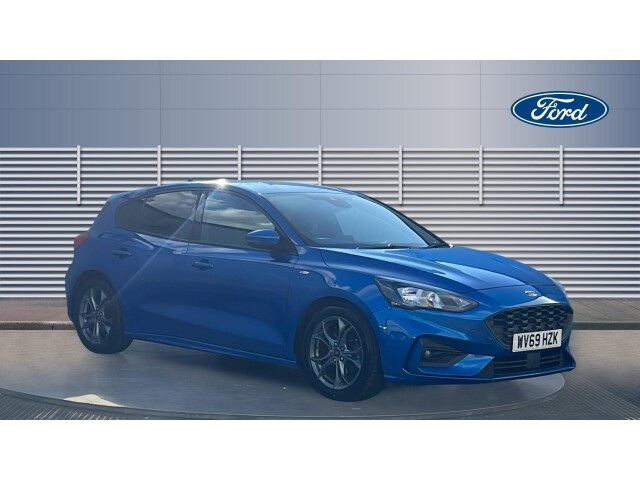 Main listing image - Ford Focus