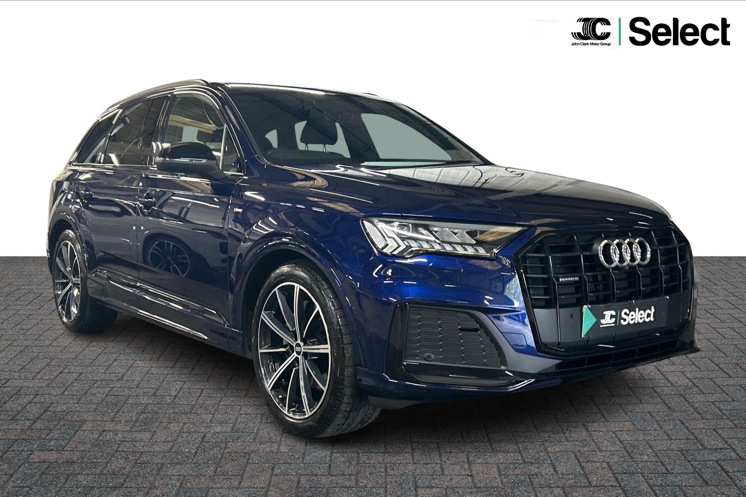 Main listing image - Audi Q7