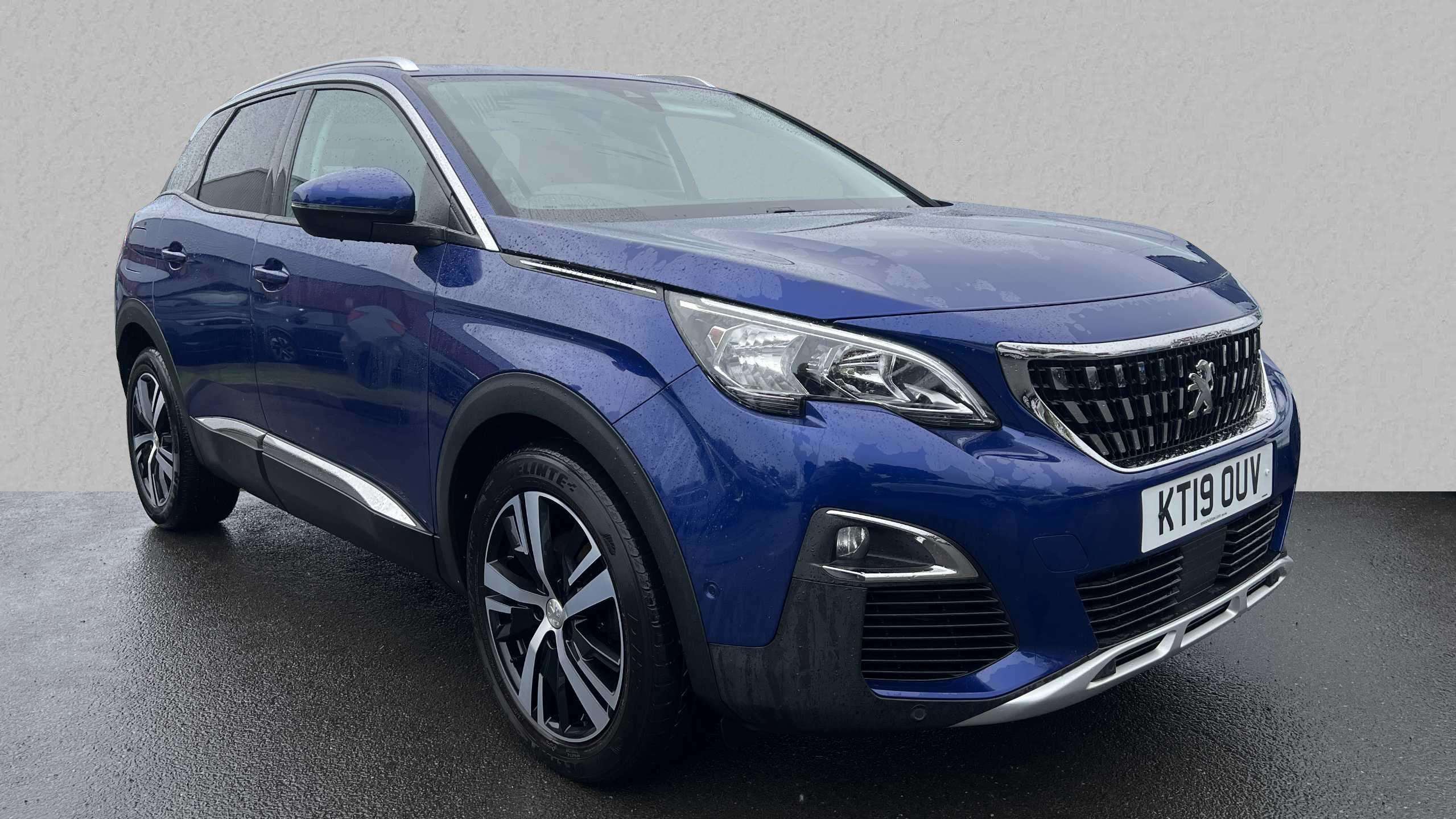 Main listing image - Peugeot 3008