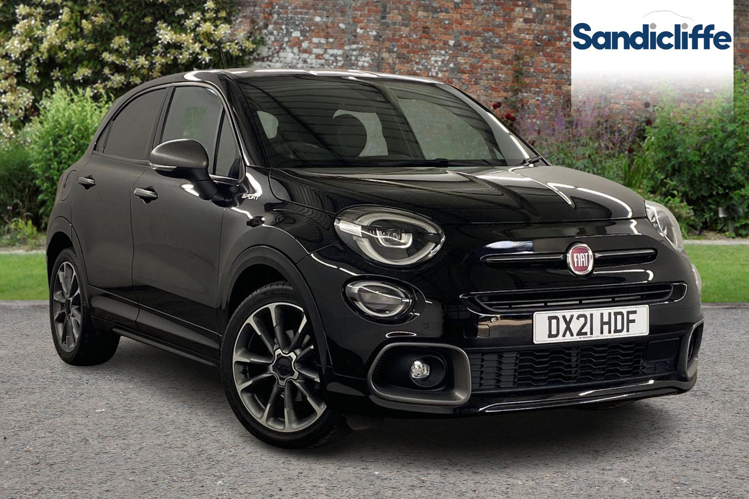 Main listing image - Fiat 500X