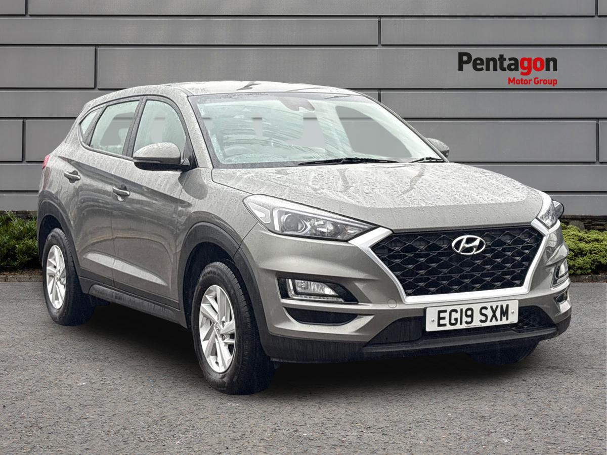 Main listing image - Hyundai Tucson