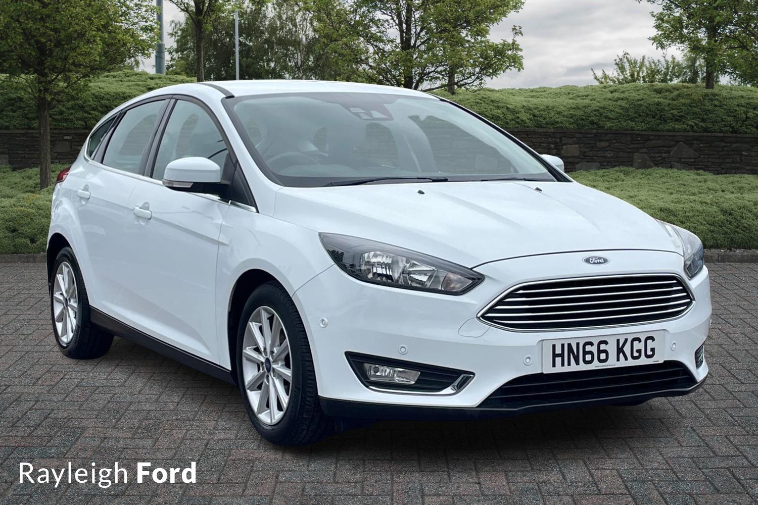 Main listing image - Ford Focus