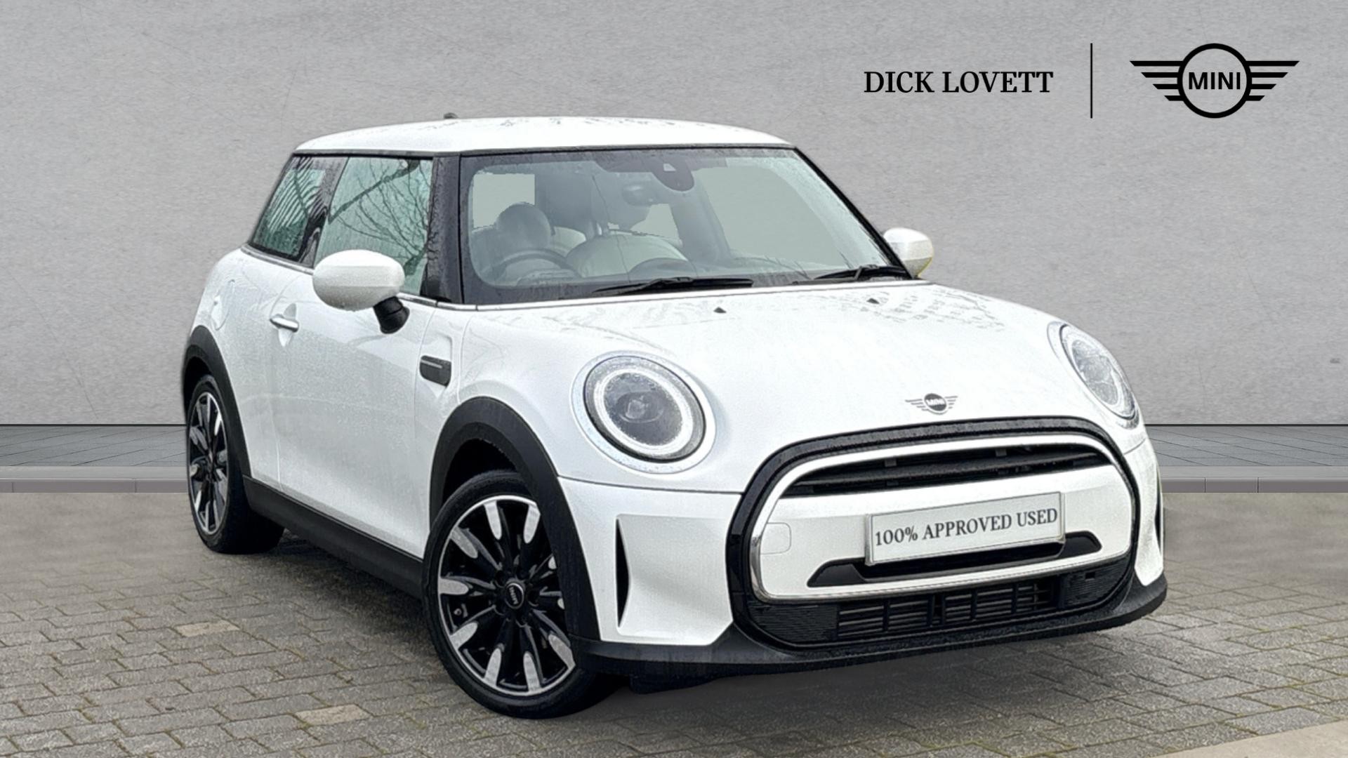 Main listing image - MINI Hatchback