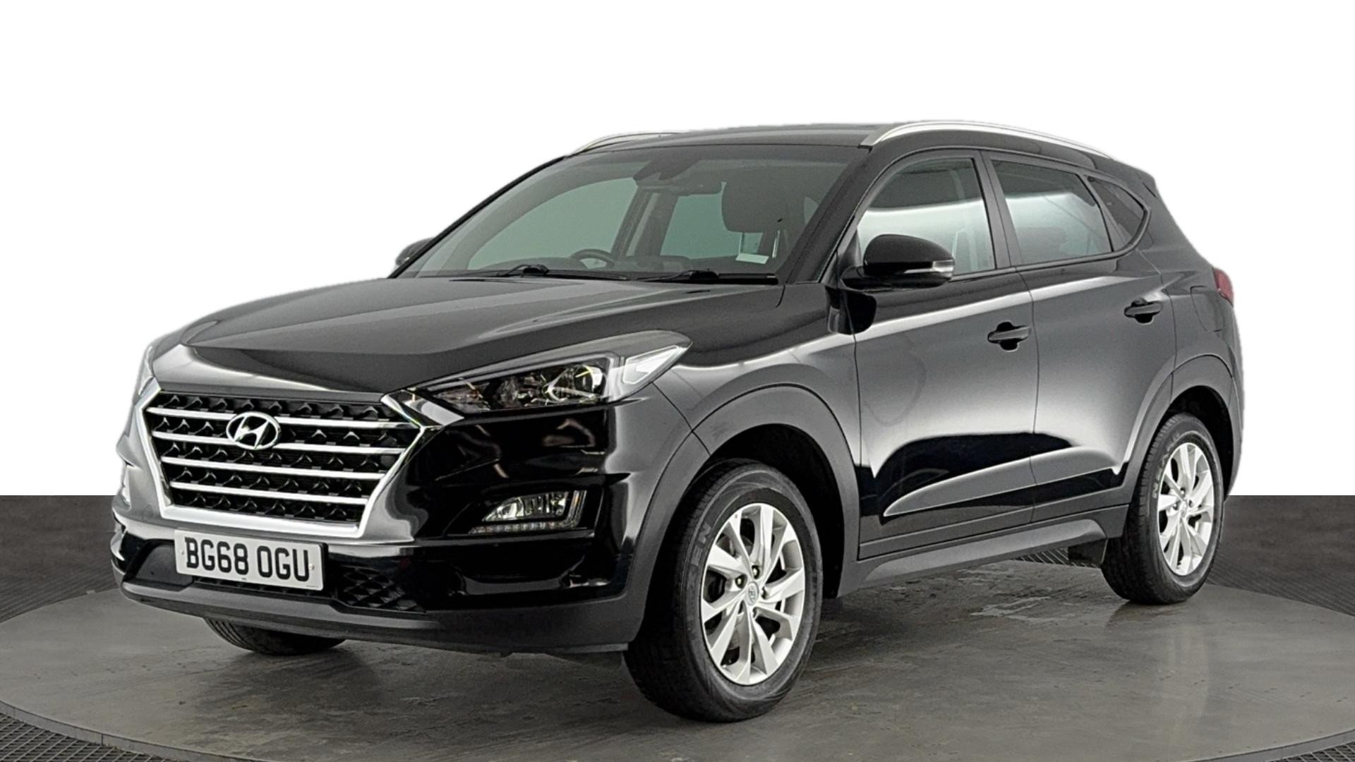 Main listing image - Hyundai Tucson