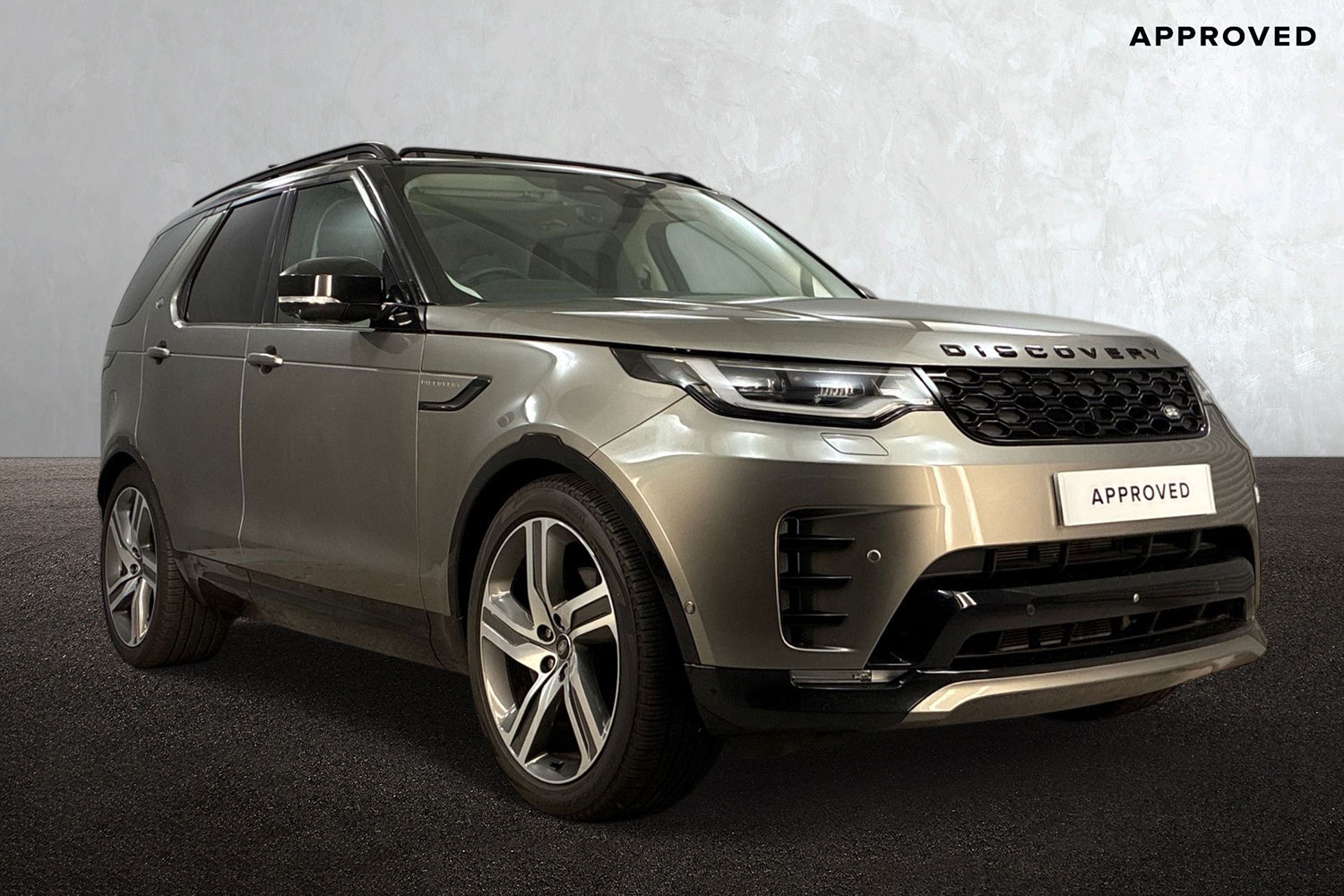 Main listing image - Land Rover Discovery