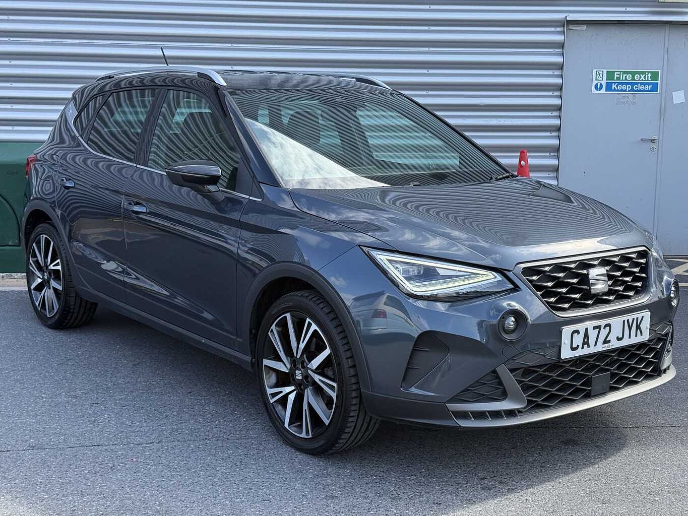 Main listing image - SEAT Arona
