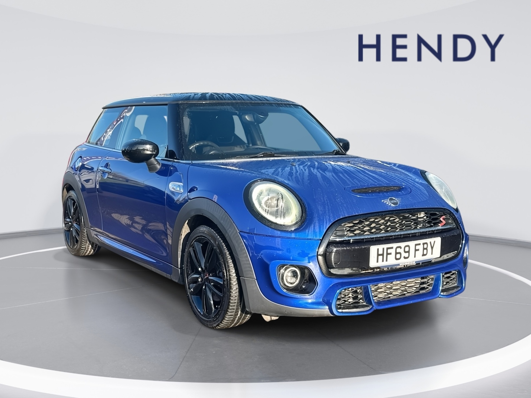 Main listing image - MINI Hatchback