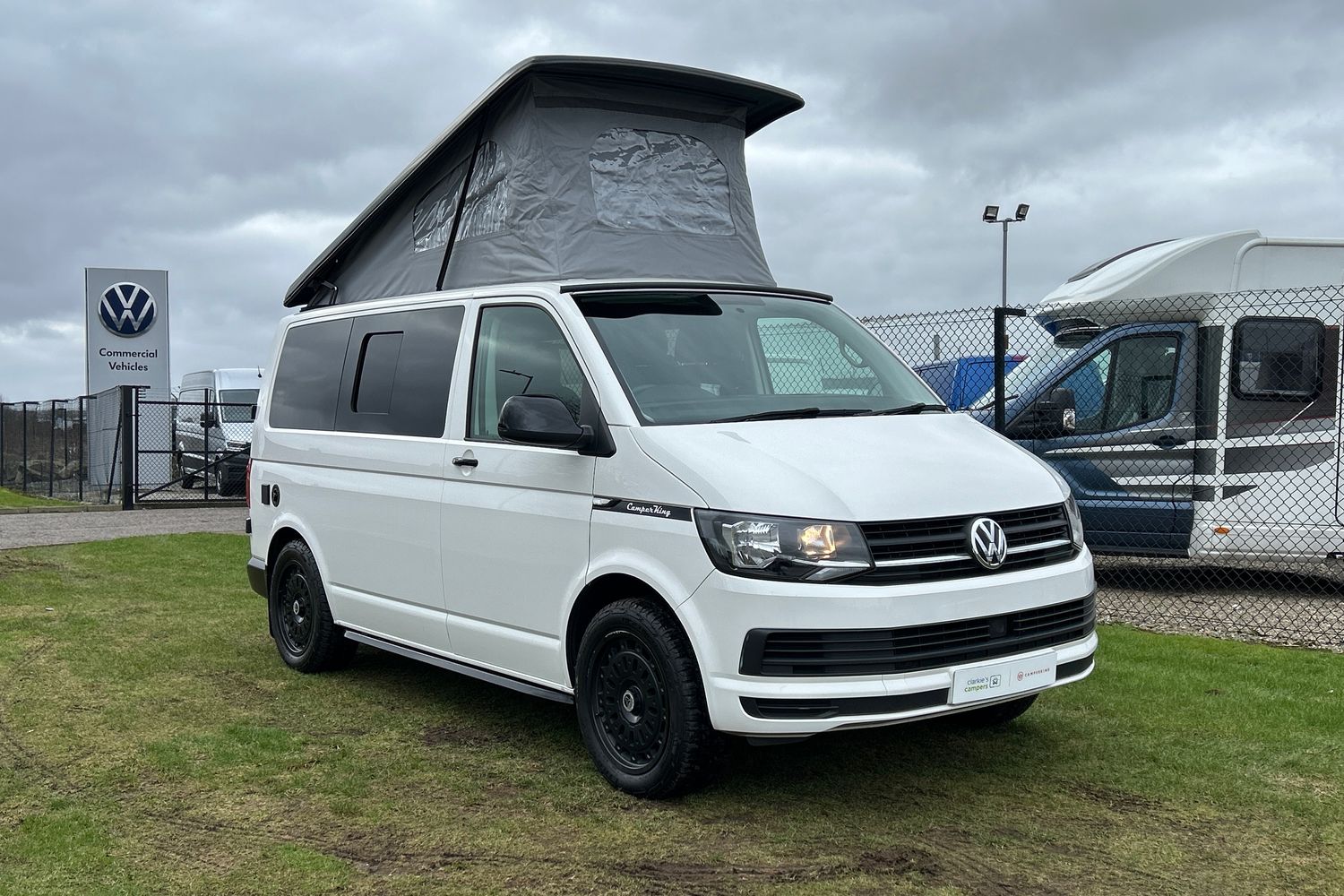 Main listing image - Volkswagen Transporter