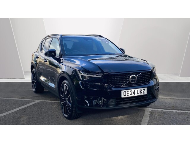 Main listing image - Volvo XC40