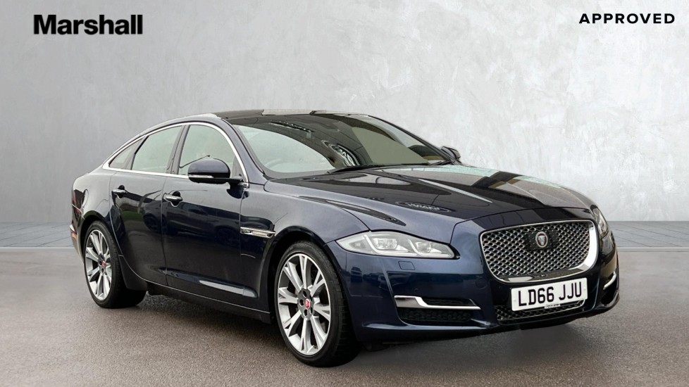 Main listing image - Jaguar XJ