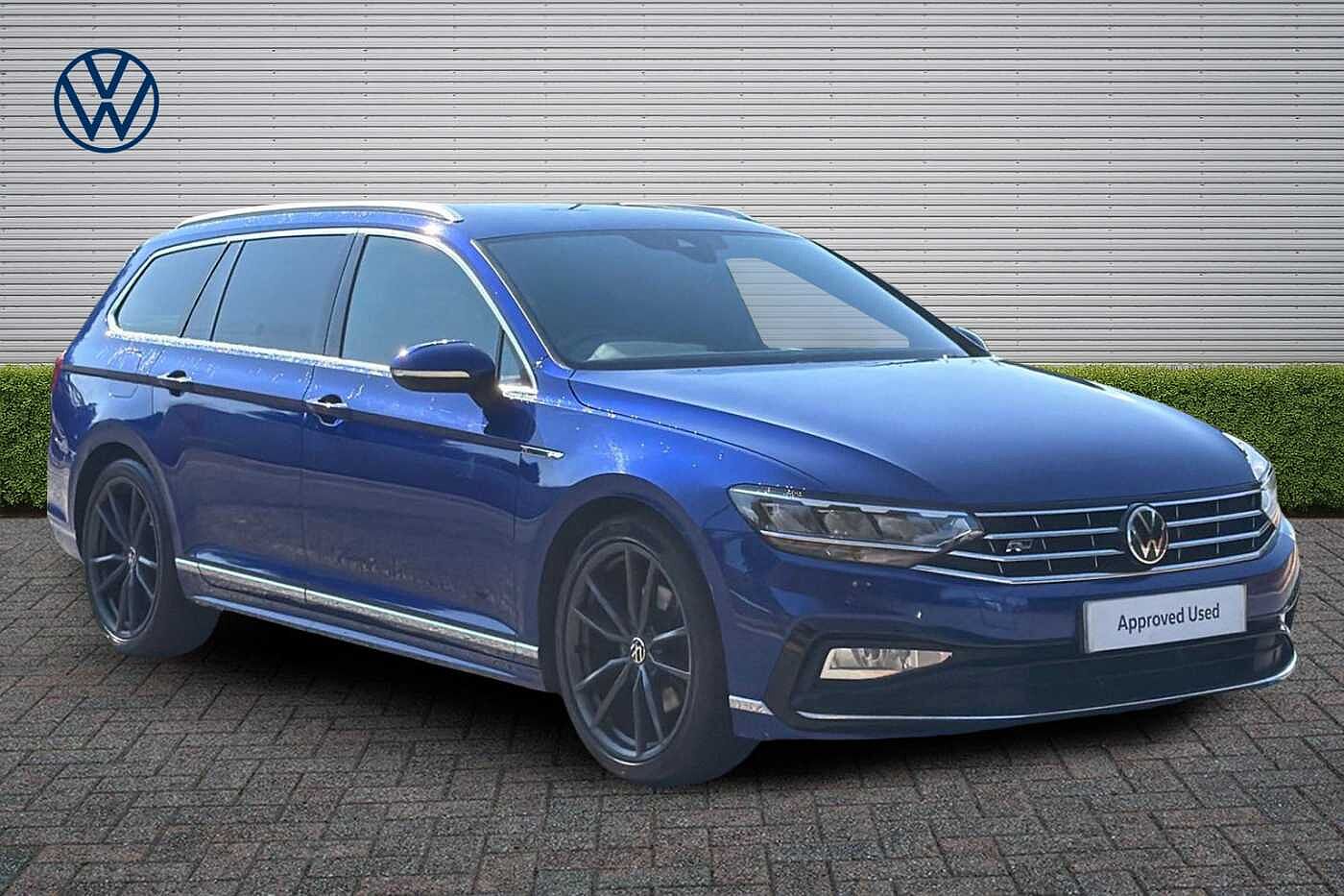 Main listing image - Volkswagen Passat