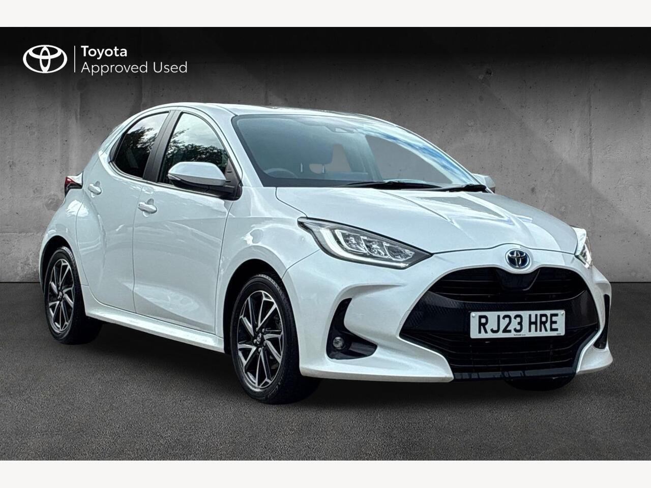 Main listing image - Toyota Yaris