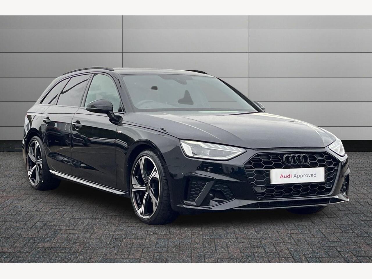 Main listing image - Audi A4