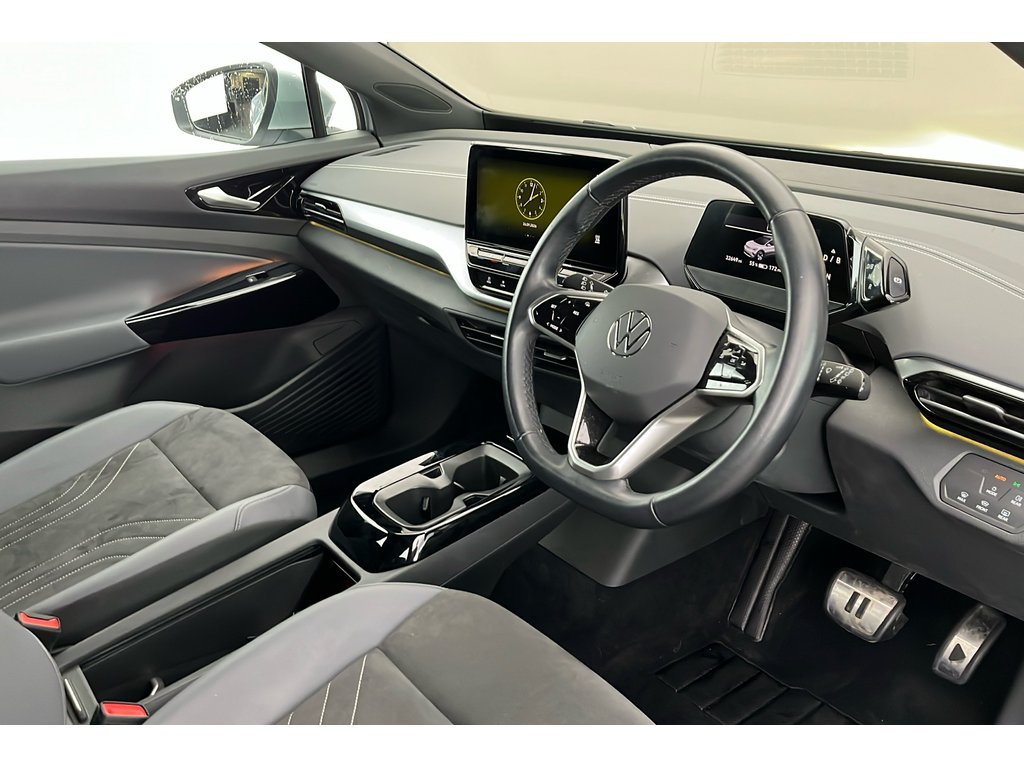 Main listing image - Volkswagen ID.4